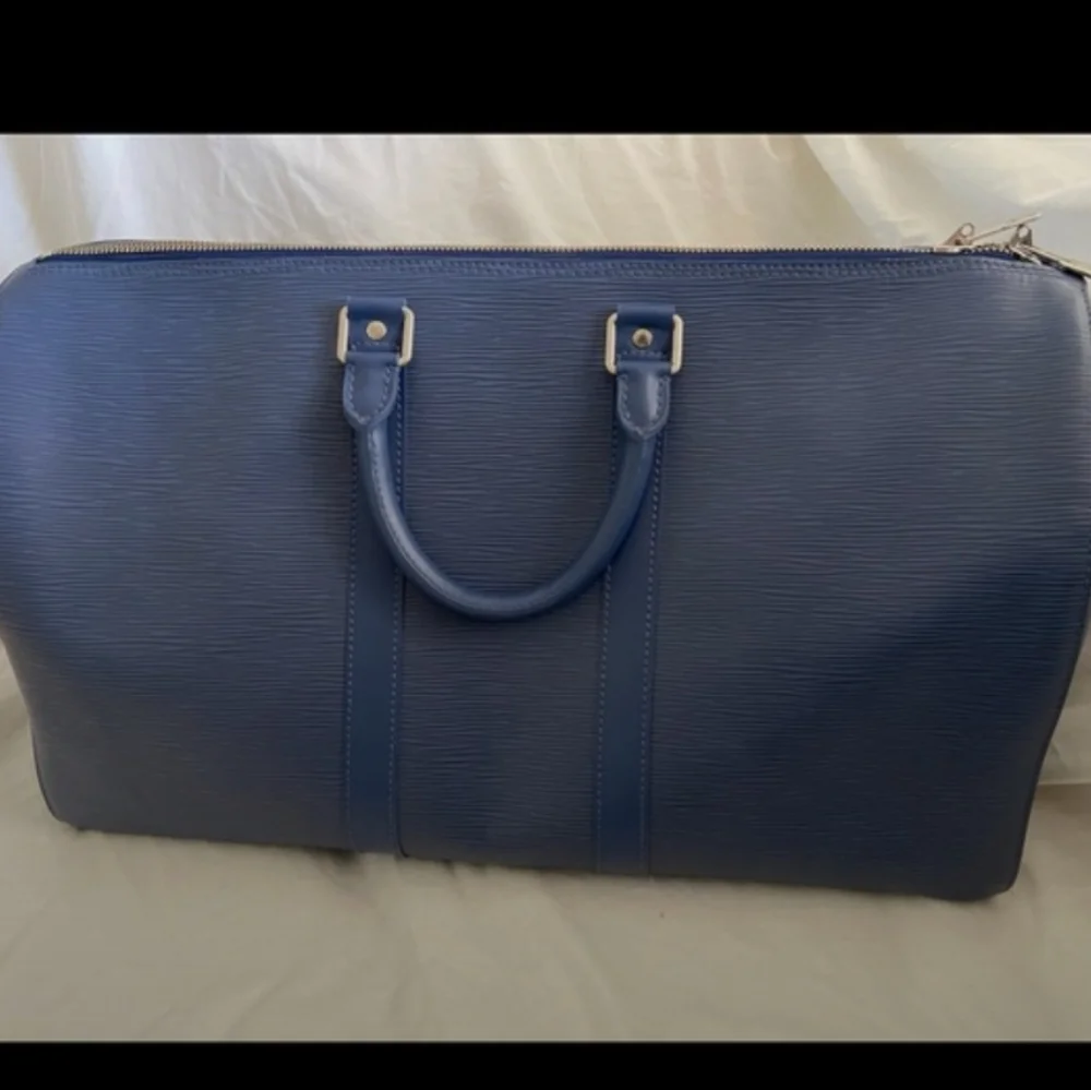 Louis Vuitton Navy Blue Epi Leather Keepall Travel Carry Duffle Luggage …